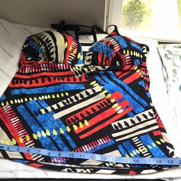 La BlancaĀ Africanā BeatāSwim Low Cut Tank Blackā8 - Picture 10 of 11